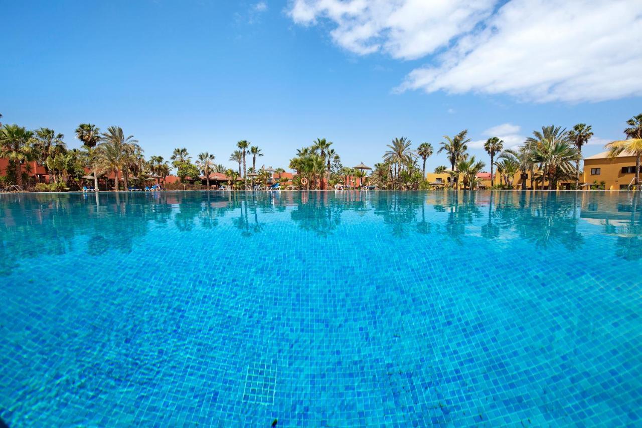 Villa Oasis Tamarindo Sport E Relax Corralejo Exterior foto